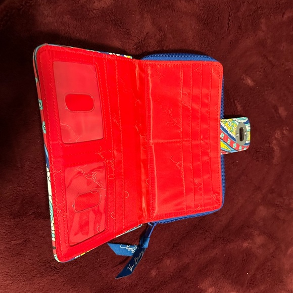 Vera Bradley turnlock wallet - Picture 4 of 5